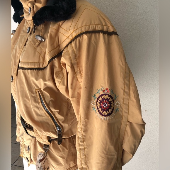 OBERMEYER SKI JACKET - Picture 8 of 11